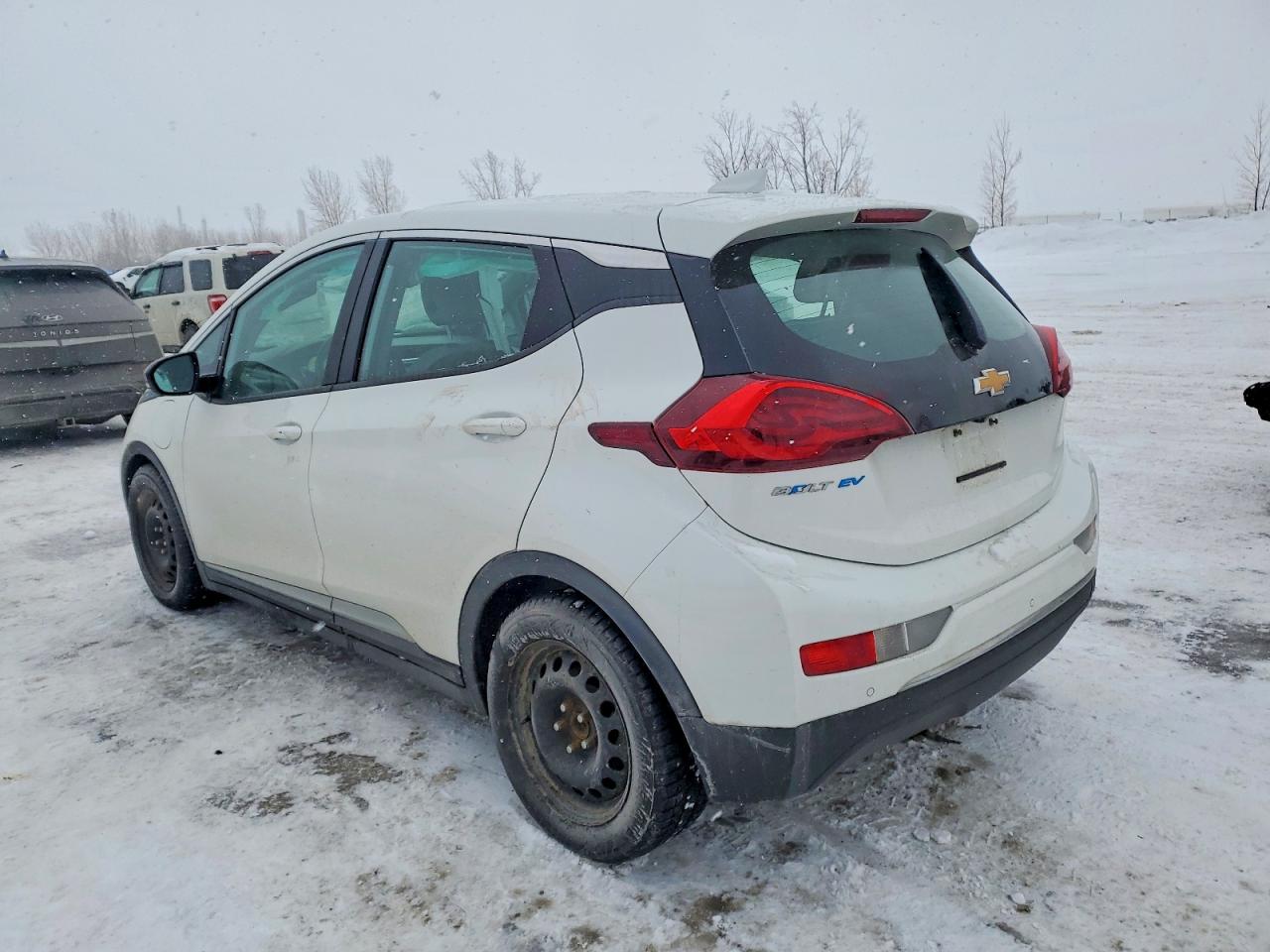 Chevrolet Bolt 66kwt thumbnail 2
