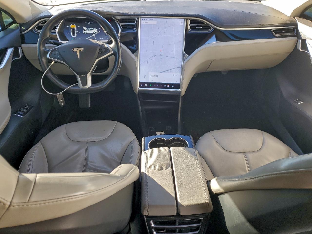Tesla Model S P85 thumbnail 5