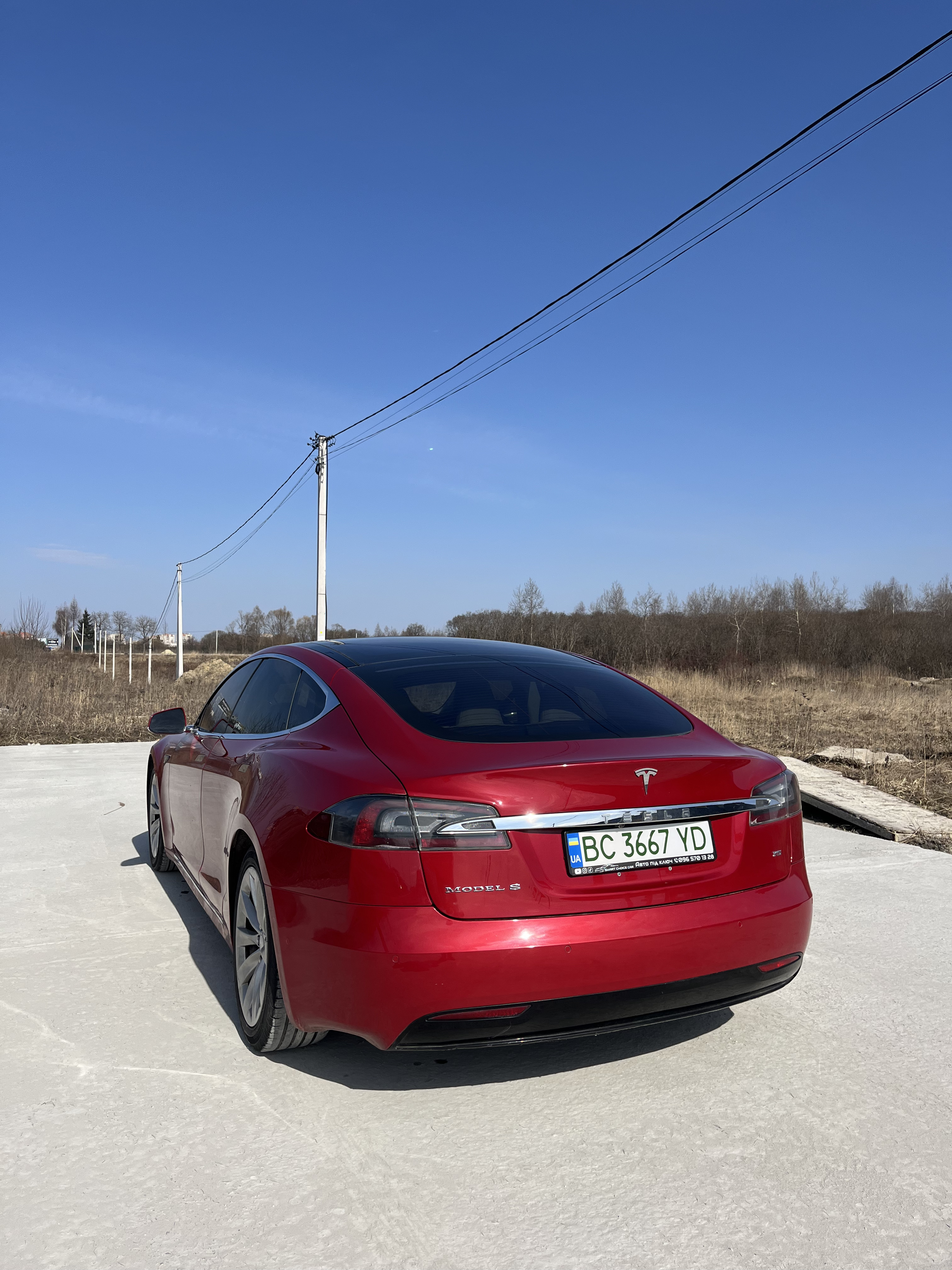 Tesla Model S 75 thumbnail 15