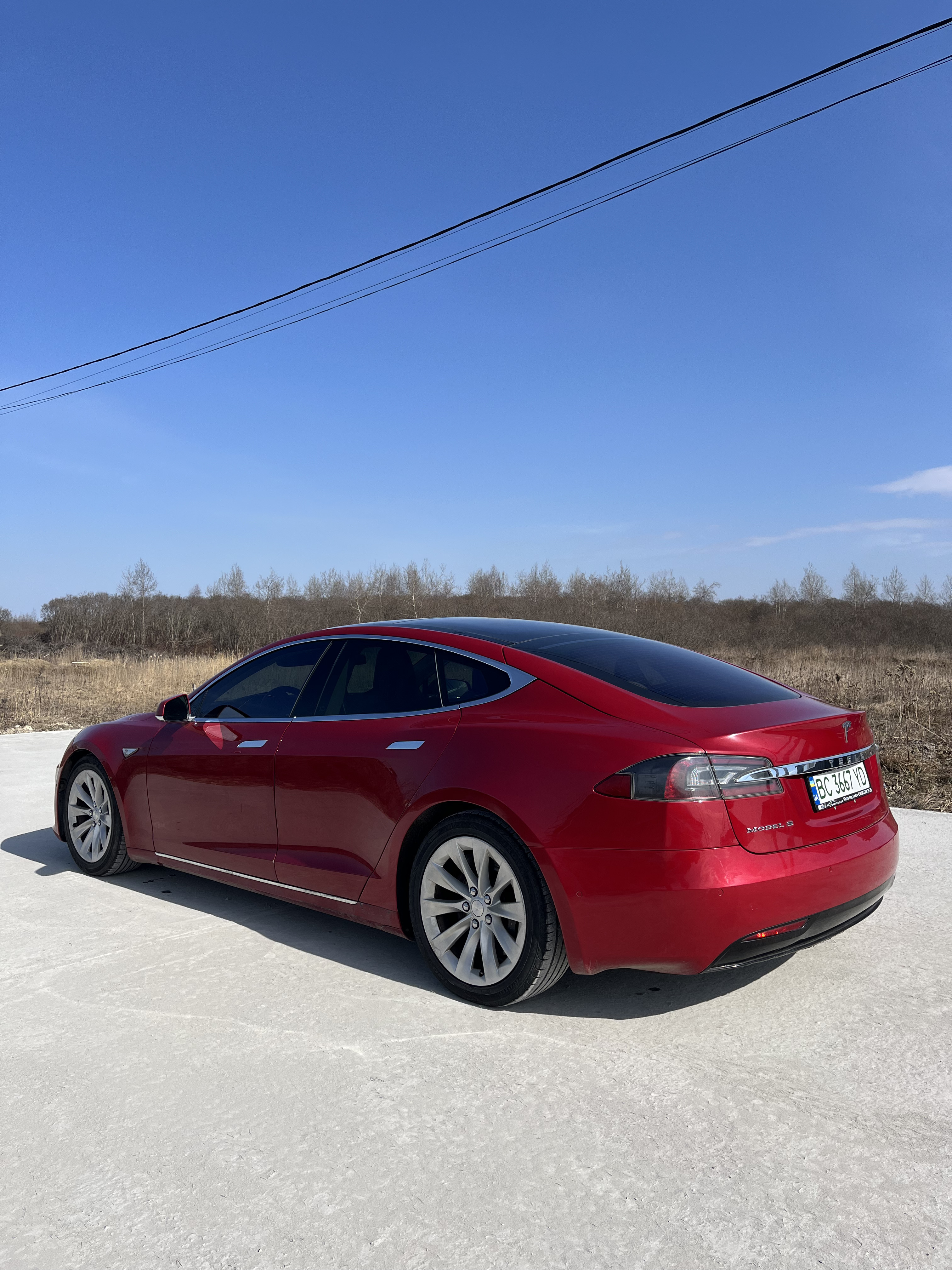 Tesla Model S 75 thumbnail 17