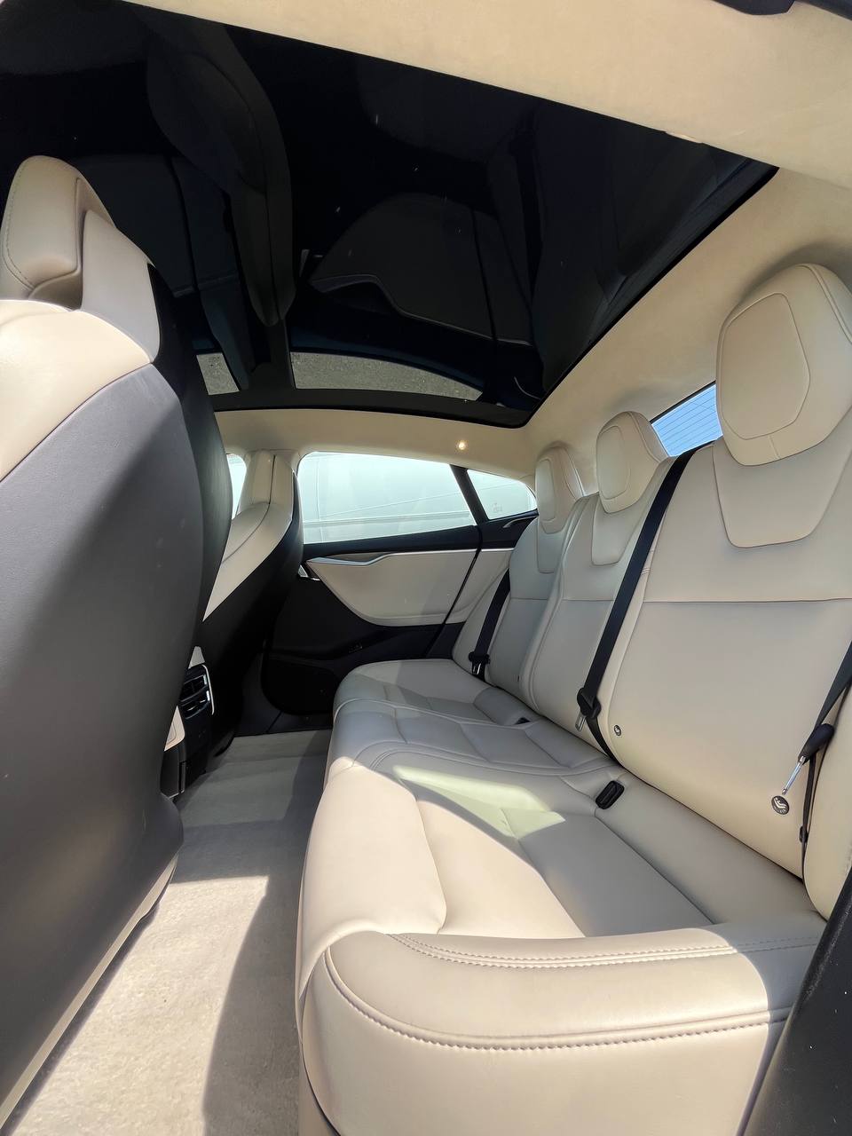 Tesla Model S 100D thumbnail 2