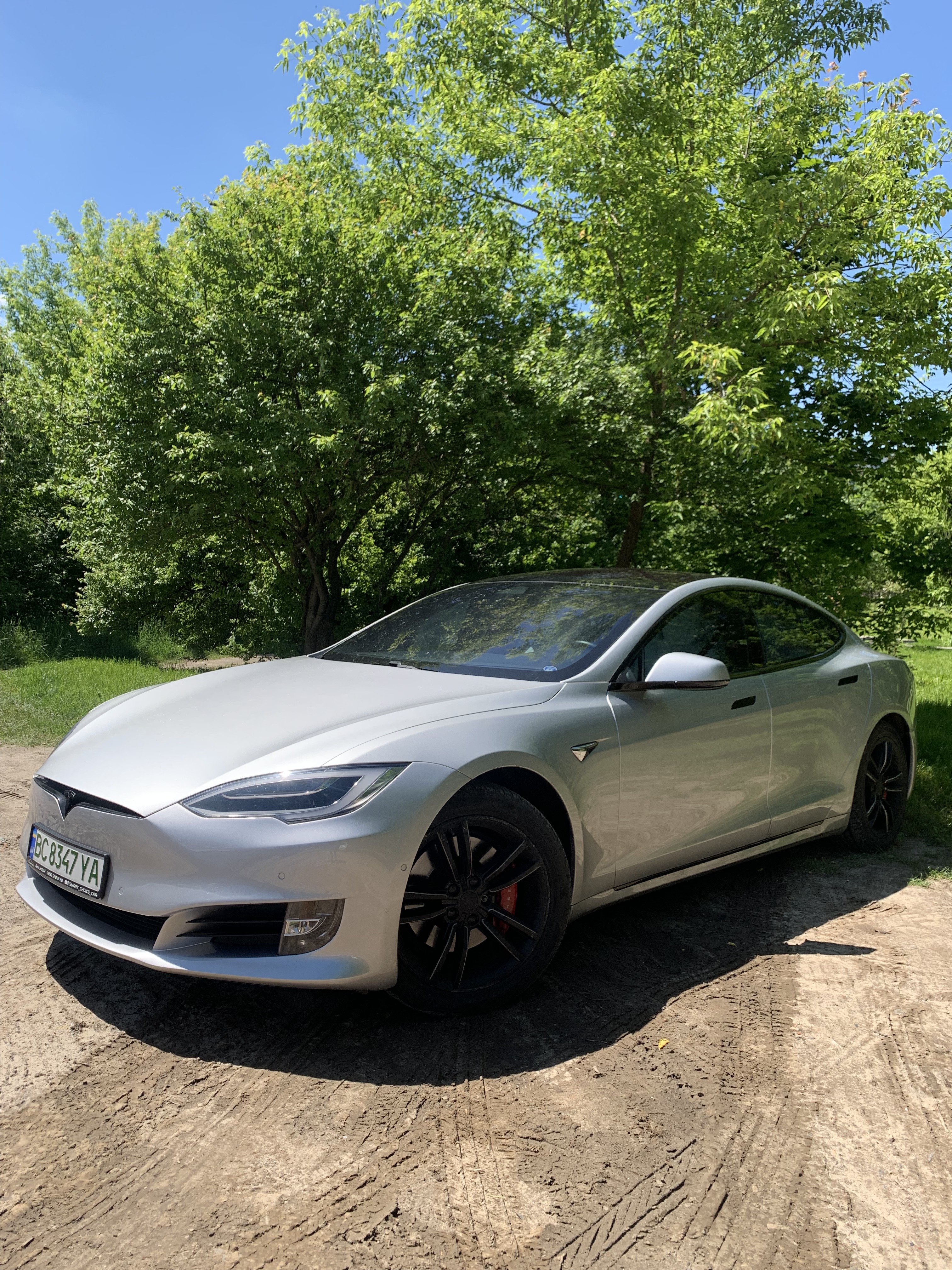 Tesla Model S P100D thumbnail 5