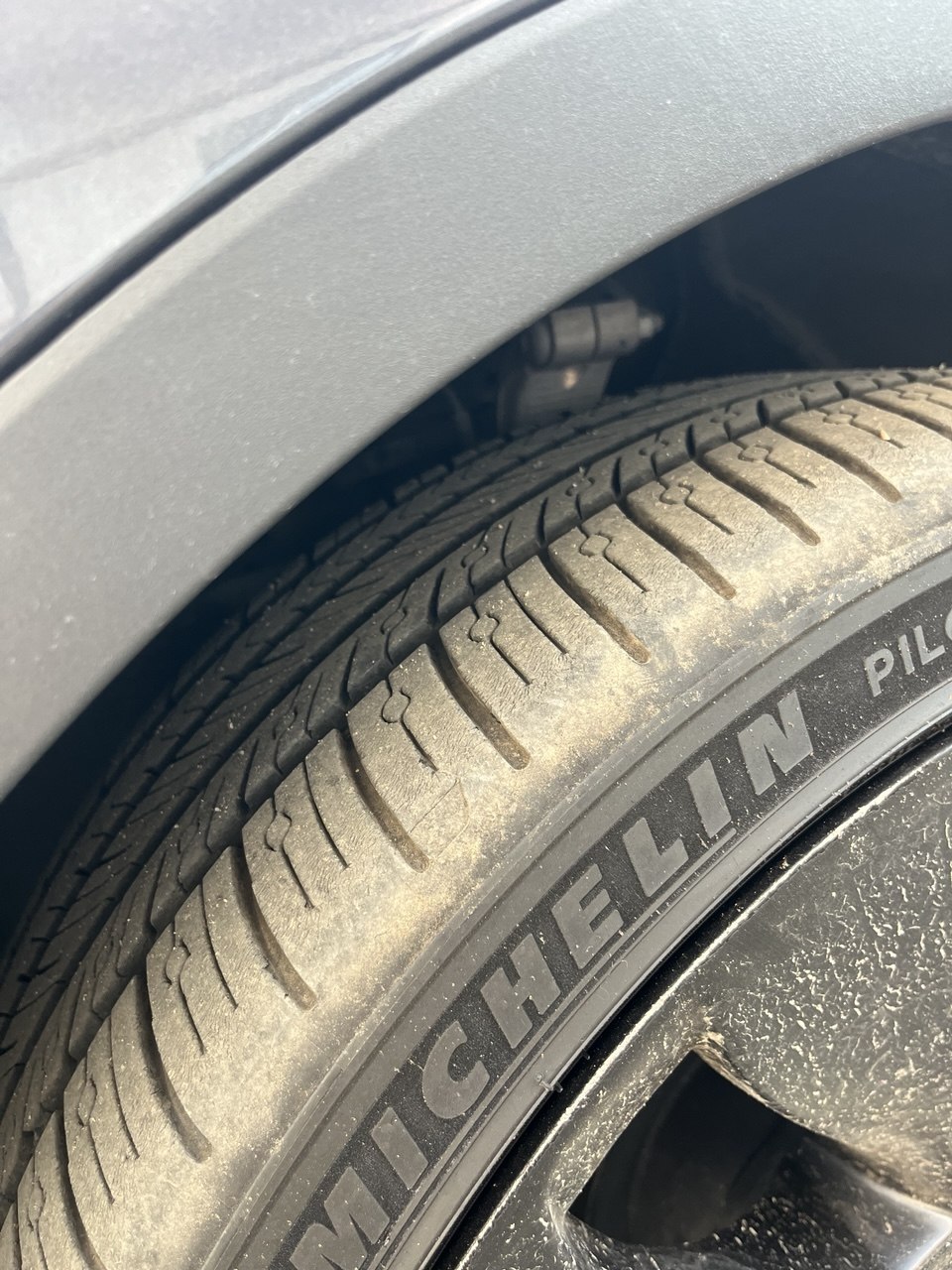 Tesla Model Y Long Range 82 kWh Dual Motor thumbnail 9